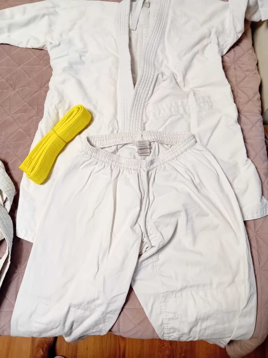 Vand costum judo