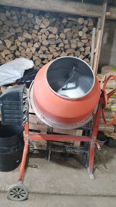 Betoniera 180l ALTRAD
