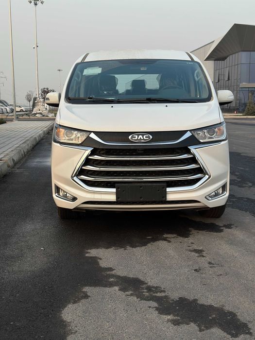 JAC M4 nalichida tayyor