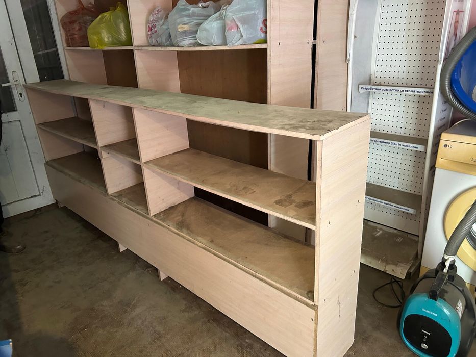 Срочно сатылады ветрина , келіп көріңіз