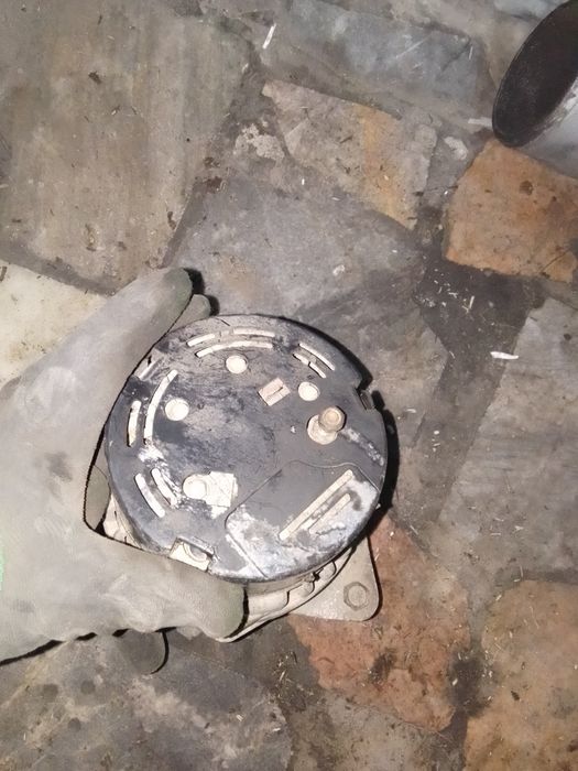 Генератор ВАЗ продаю