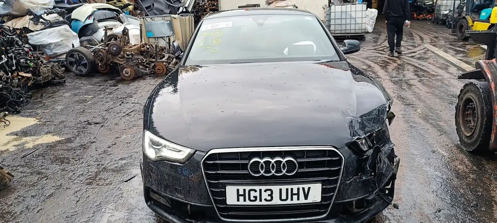 Dezmembrari / Dezmembrez AUDI A5 (8T3) 2.0 TDI CGLC cutie viteze manuala cod culoare LZ9Y