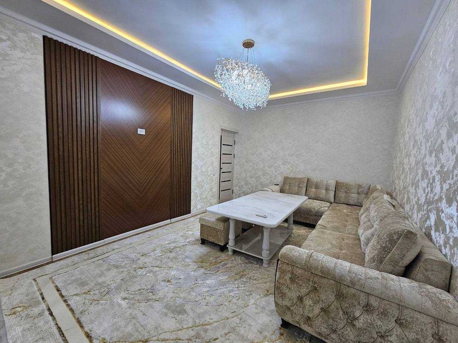 3х комнатная квартира  на  3 этаже 65кв/м, в Самарканде