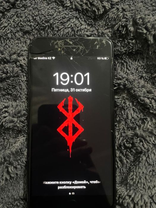 Продам айфон 7+ в хорошем состоянии