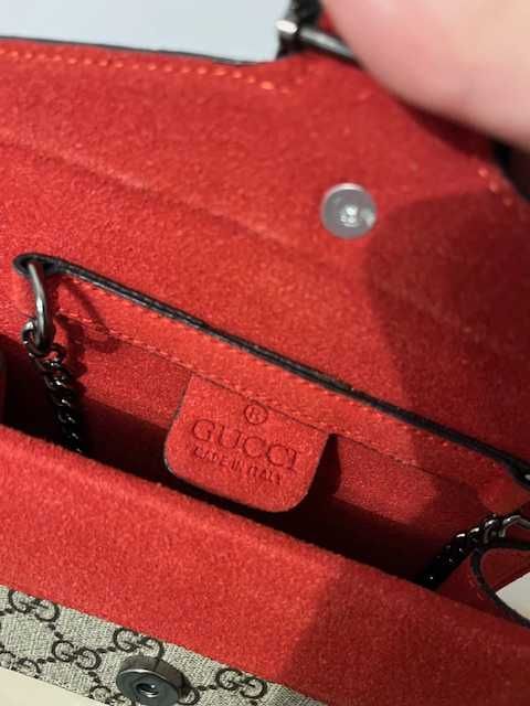 Чанта Gucci - нова