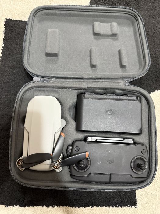 Дрон DJI mini se