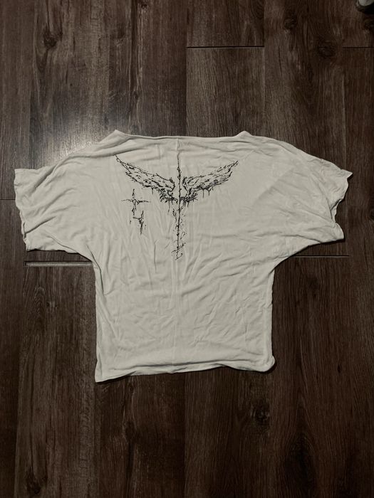 Кастомный рисунок на одежде на заказ