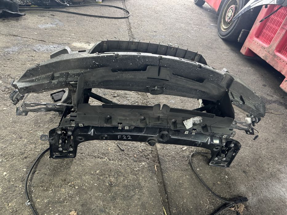 Маска очиларка бмв ф22 bmw f22