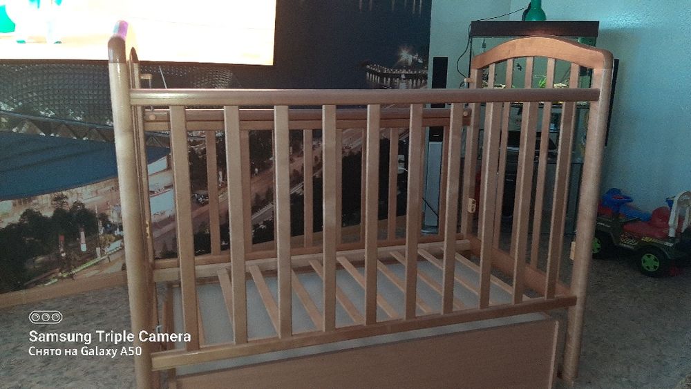 Кроватка детская