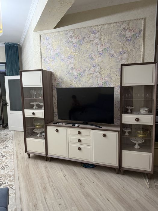 Горка мебель срочно