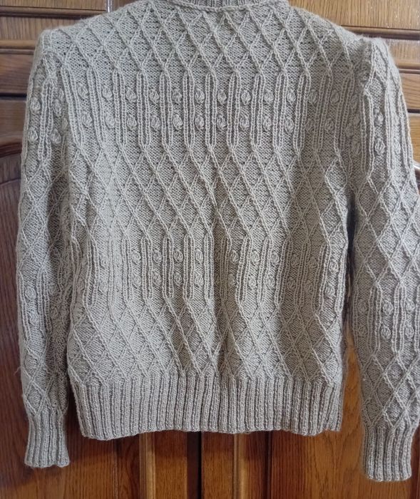 Plovar tricotat manual de lana