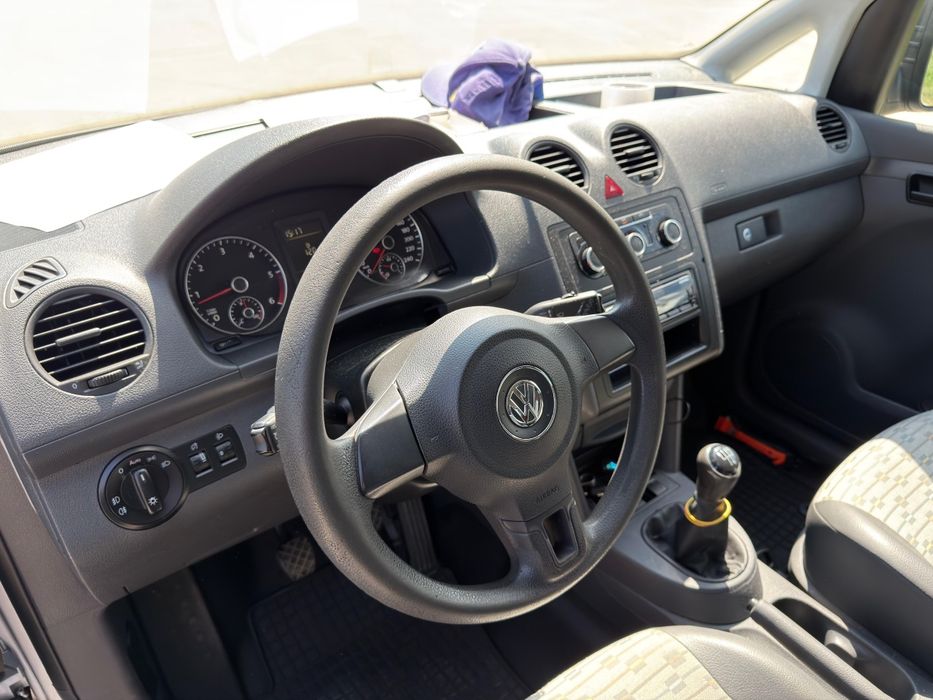 VW Caddy autoutilitară 2013