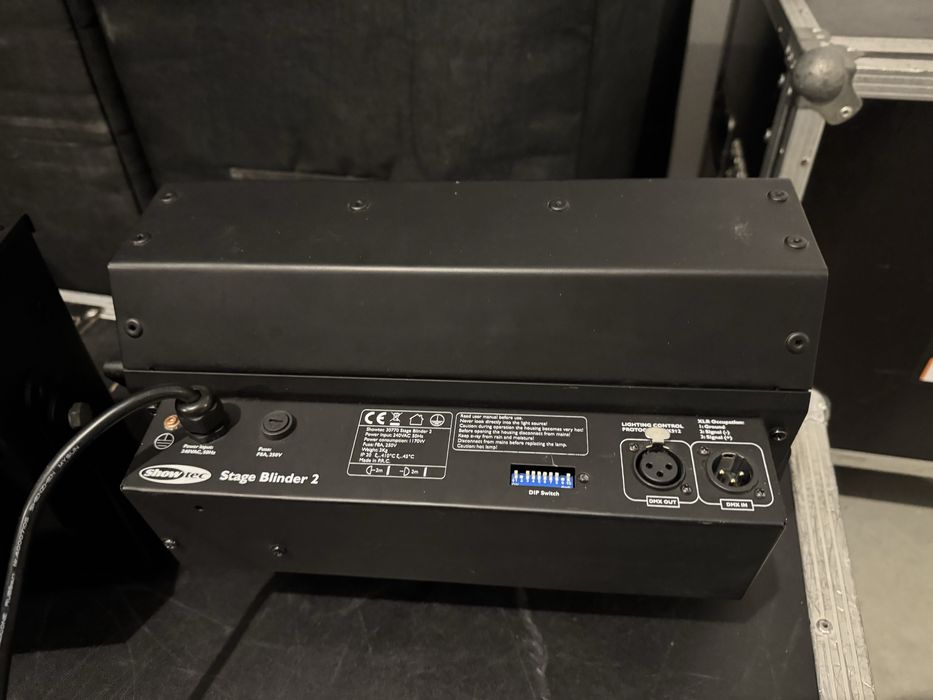 Vand 2 buc Showtec Stage Blinder 2