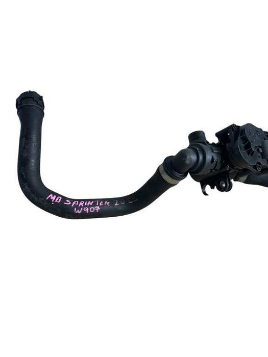 Furtun racire apa MERCEDES SPRINTER 907 cod piesa A9075011800
