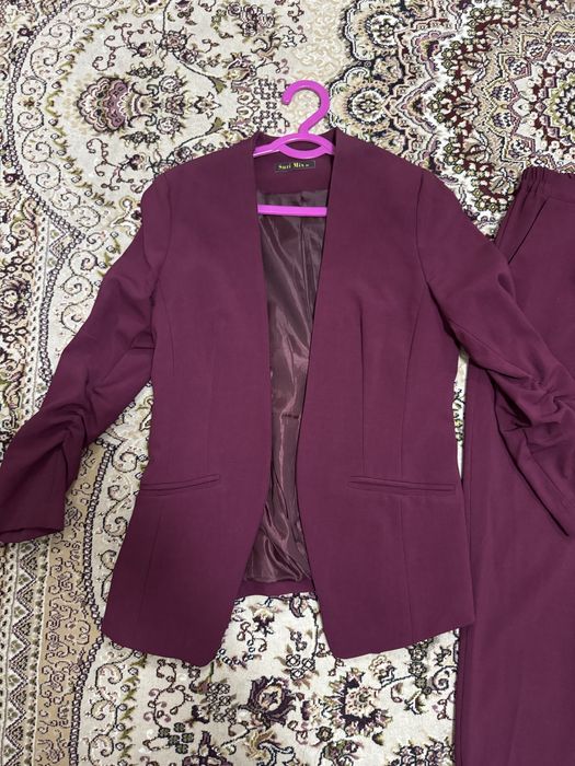 Женские вещи а отличном состоянии