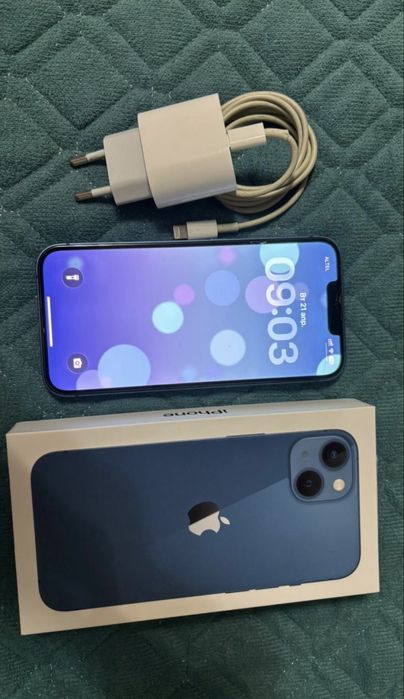 Айфон 13   128 гб