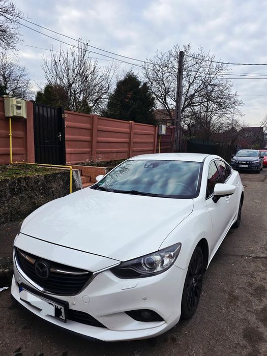 Mazda 6 Mazda 6 Revolution Top 2.2 175 cp Diesel Automată | 2013 | 237.000 km