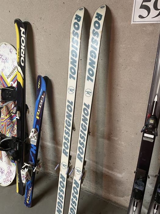 Продавам ски и сноуборд