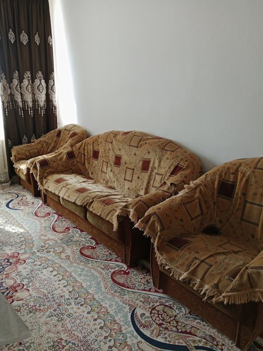 Креслолар сатылады