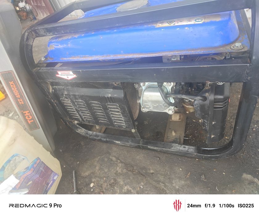 Бензогенератор сатылады.движок