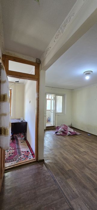 Продаётся 2 комнатная 1 этаж Рудаки