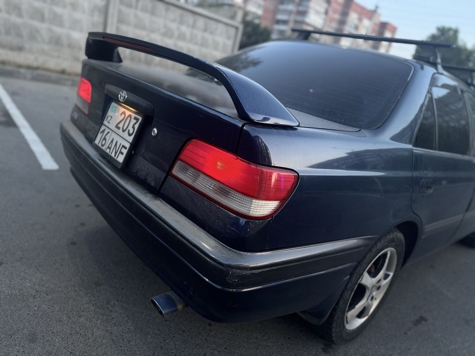 Продам Toyota Carina