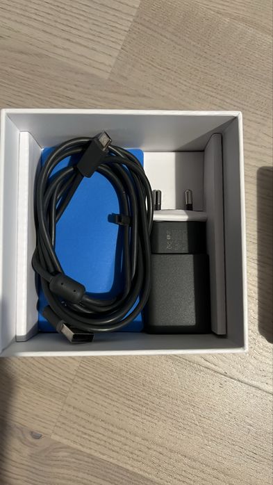 Google Chromecast 3rd Gen original full box