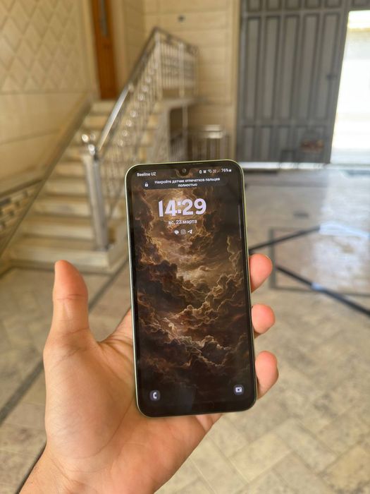 Самсунг А24 128/8 с новом состоянии