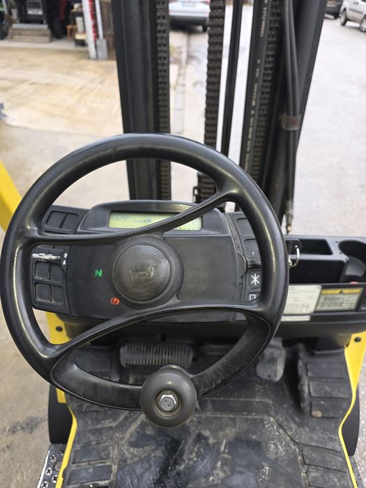 Продавам Газокар HAISTER 1.8т.триплекс 2011г.