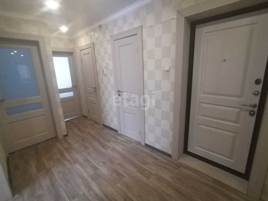 Продам 2 комнатную квартиру