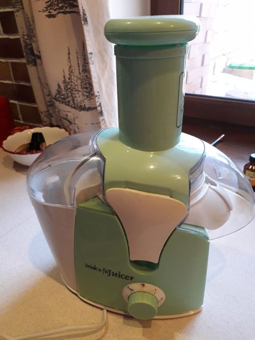 Соковыжималка для изготовления  соков