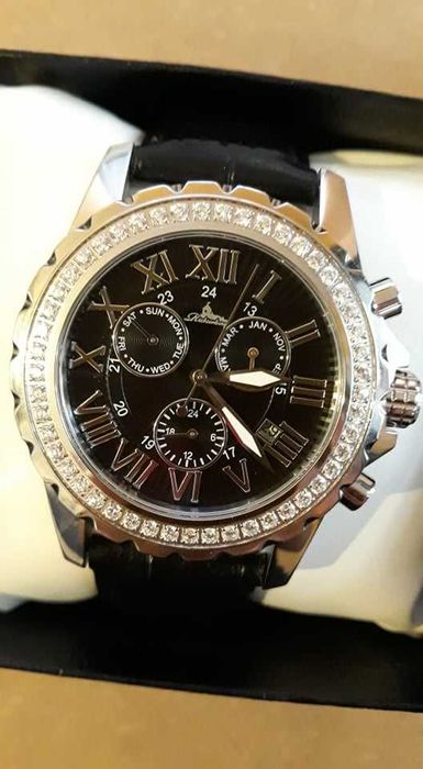 Часовник Richtenburg Romantica R10300 като нов