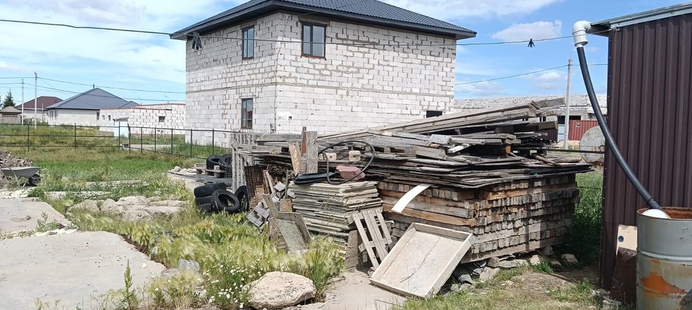 Продам дом с Караоткеле