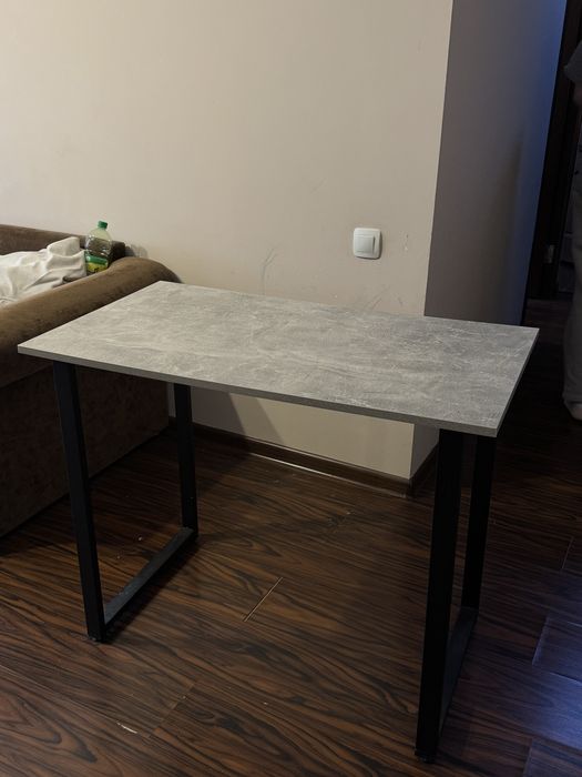 Стол компьютерный, письменный