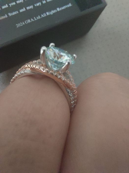Inel piatra moissanite