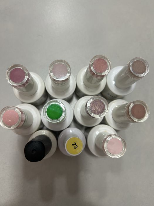 Гел лакове Блускай