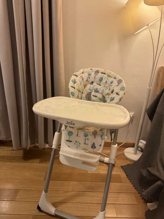 Scaun de masa pt copii Joie Minzy