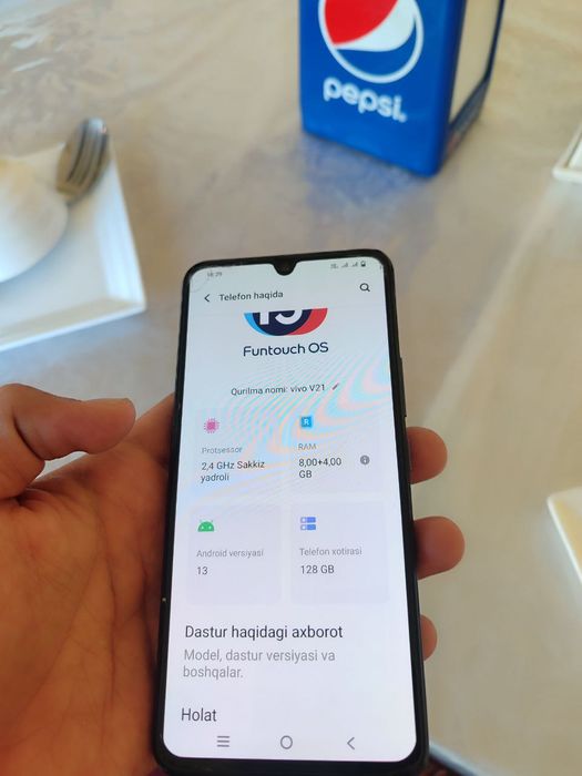 Vivo v21 8+4/128