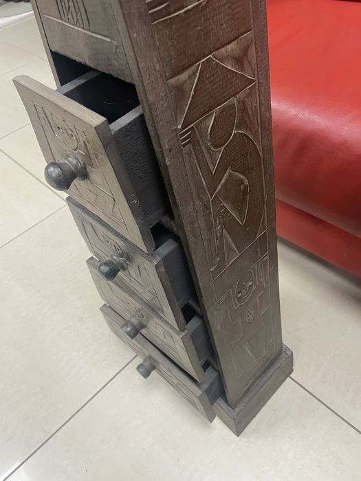 Индонезийски Ретро Шкаф - Пирамида