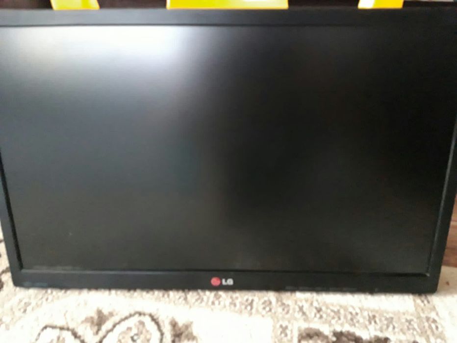 Продам   монитор