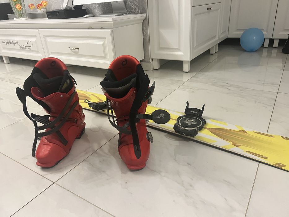 Placǎ snowboard de vitezǎ F2 RS + Clǎpari Deeluxe şi prinderi