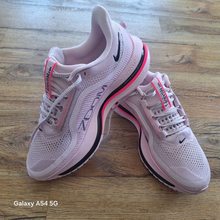 Nike Pegasus Premium