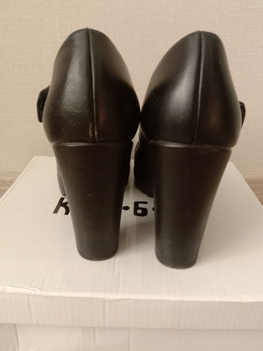 Продам туфли 36 размер