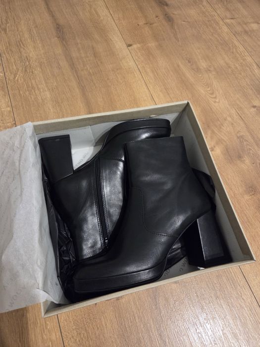 Title: Vero Moda Black Natural Leather Heeled Boots – Like New | Cizme Vero Moda negre din piele naturală – Ca noi