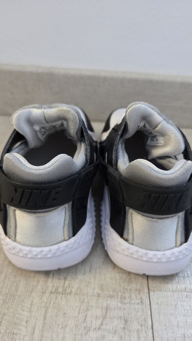 Nike Air Huarache copii – mărimea 25
