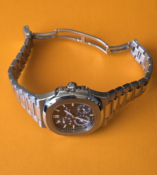 Patek philippe nautilis