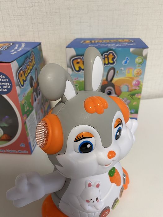 Танцуващо зайче с музика и светлина, заек