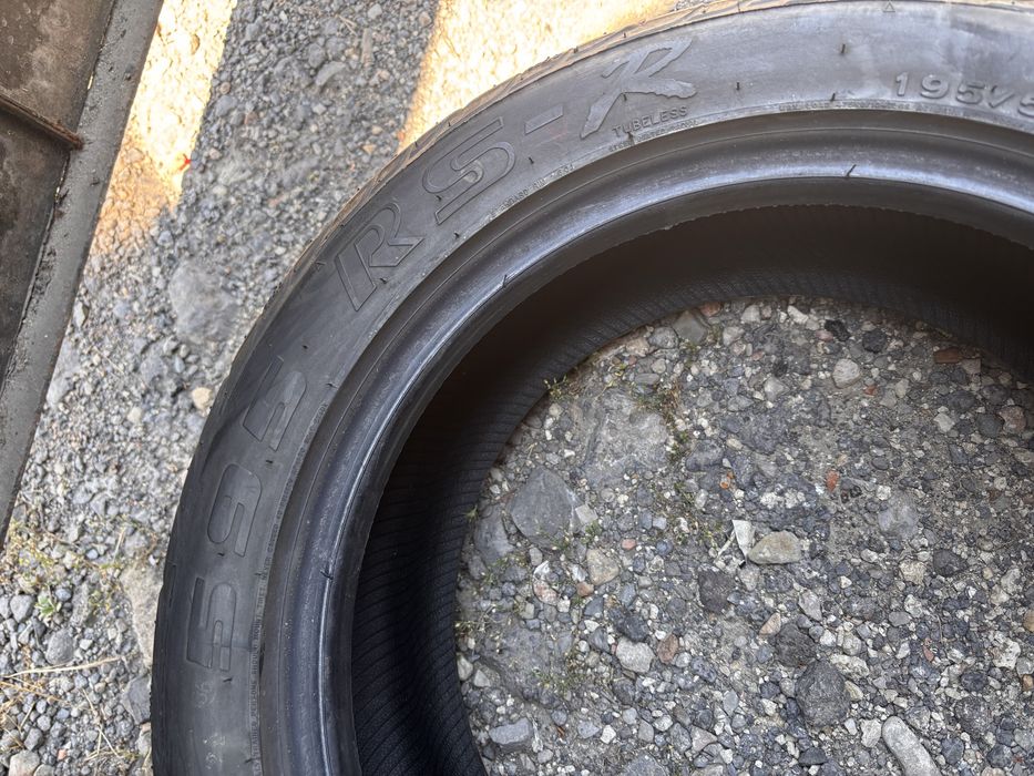 195/50/15 Семи слик 2 бр