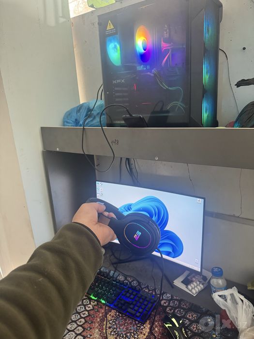 Srochno sotiladi pul kerak ! Gaming kompyuter !
