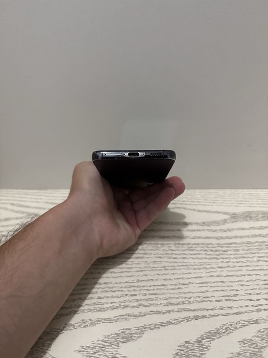 Samsung s23 Идеал 8/256 гб